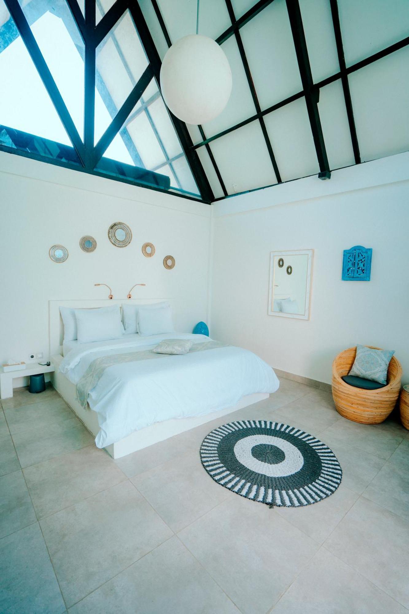 Atties Villa Gili Air Bagian luar foto
