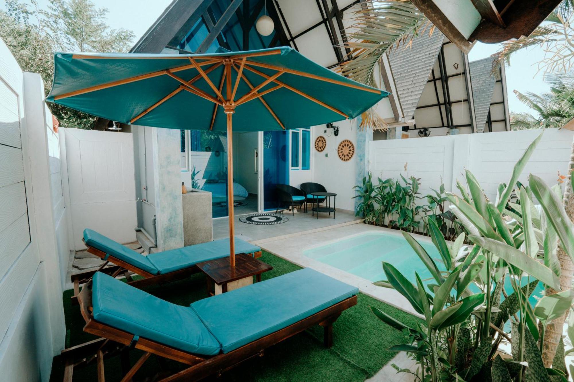 Atties Villa Gili Air Bagian luar foto